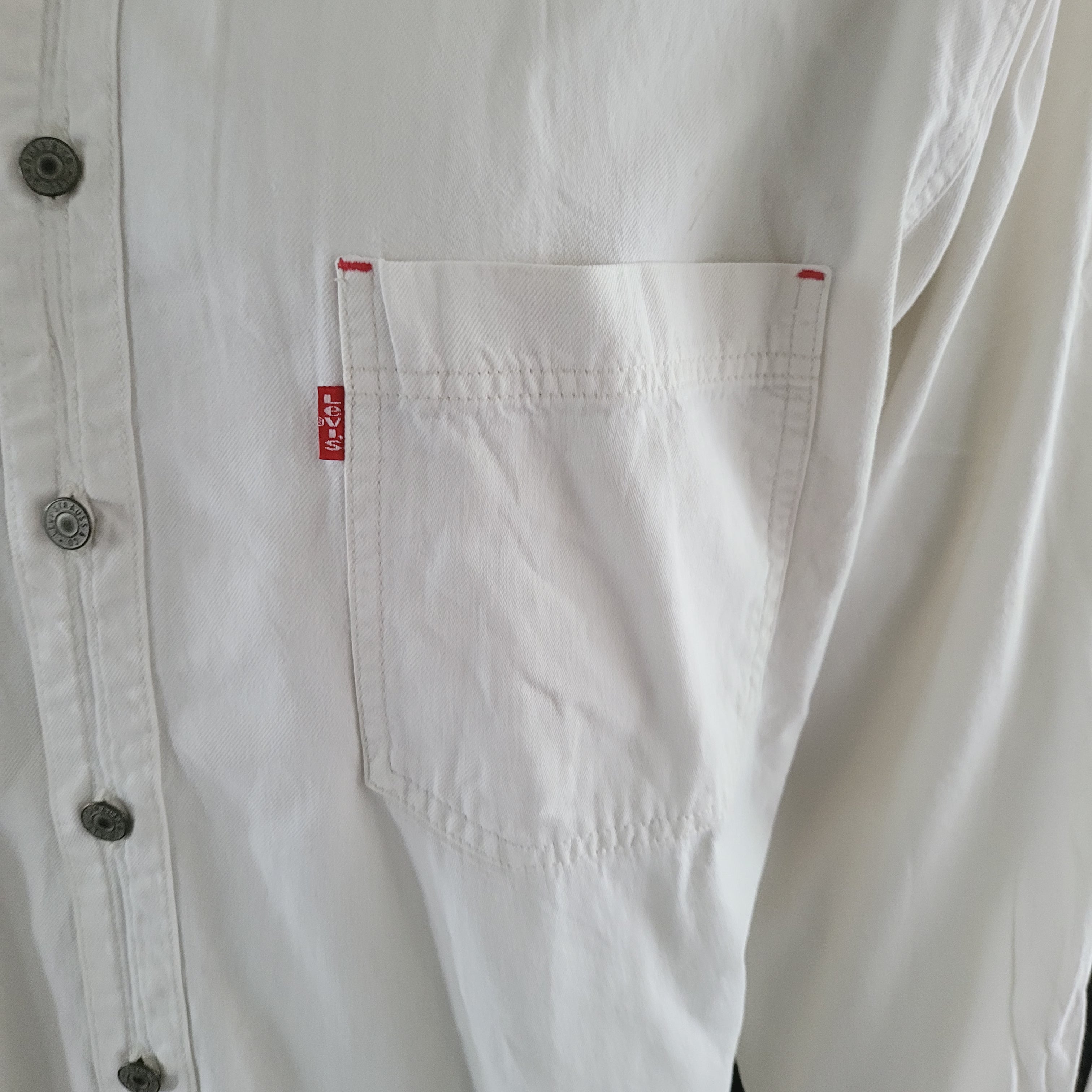 Vintage Levi’s White Long Sleeve Shirt – Size XL - USASTARFASHION
