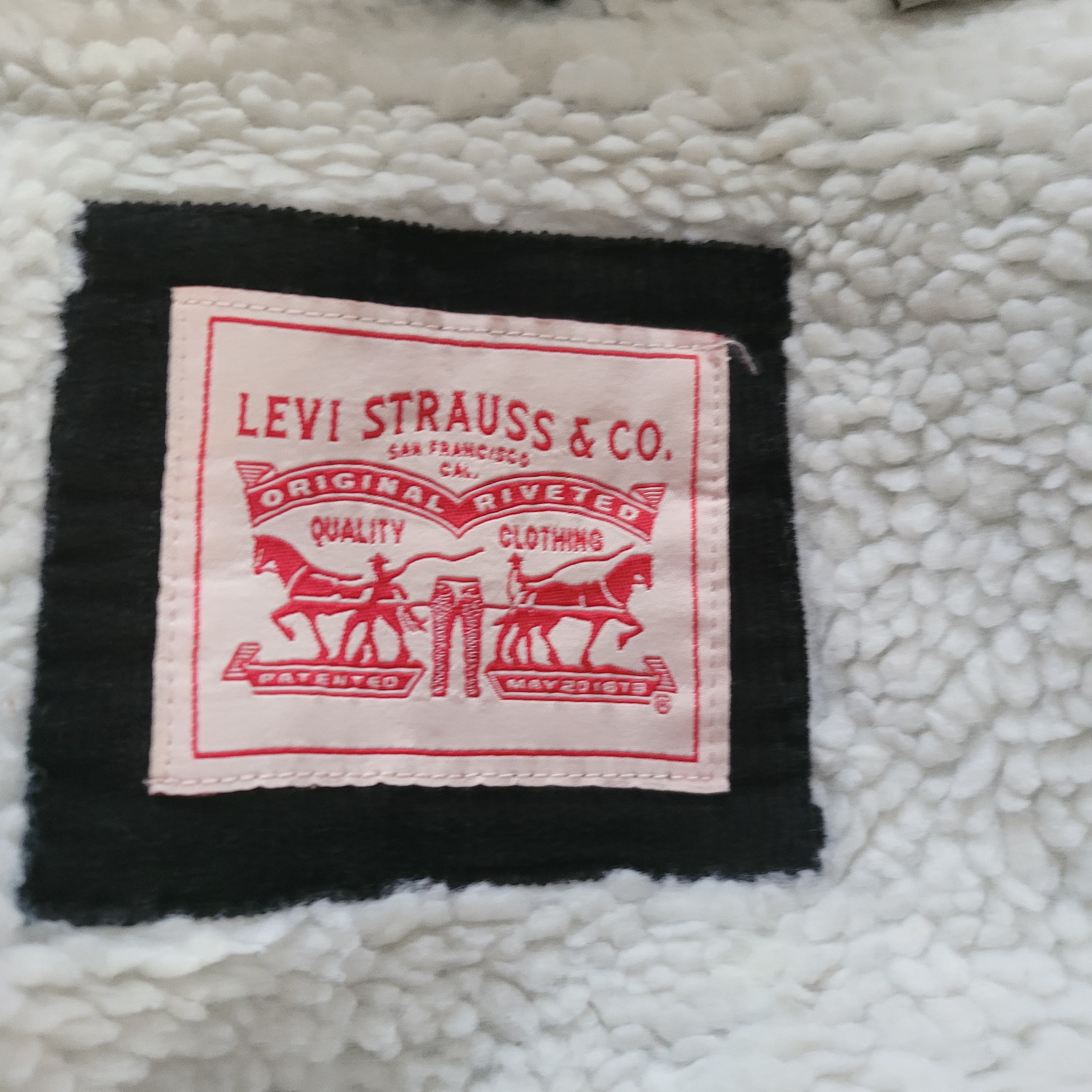 Levi’s Sherpa Lined Black Corduroy Hooded Jacket – Size XS - USASTARFASHION