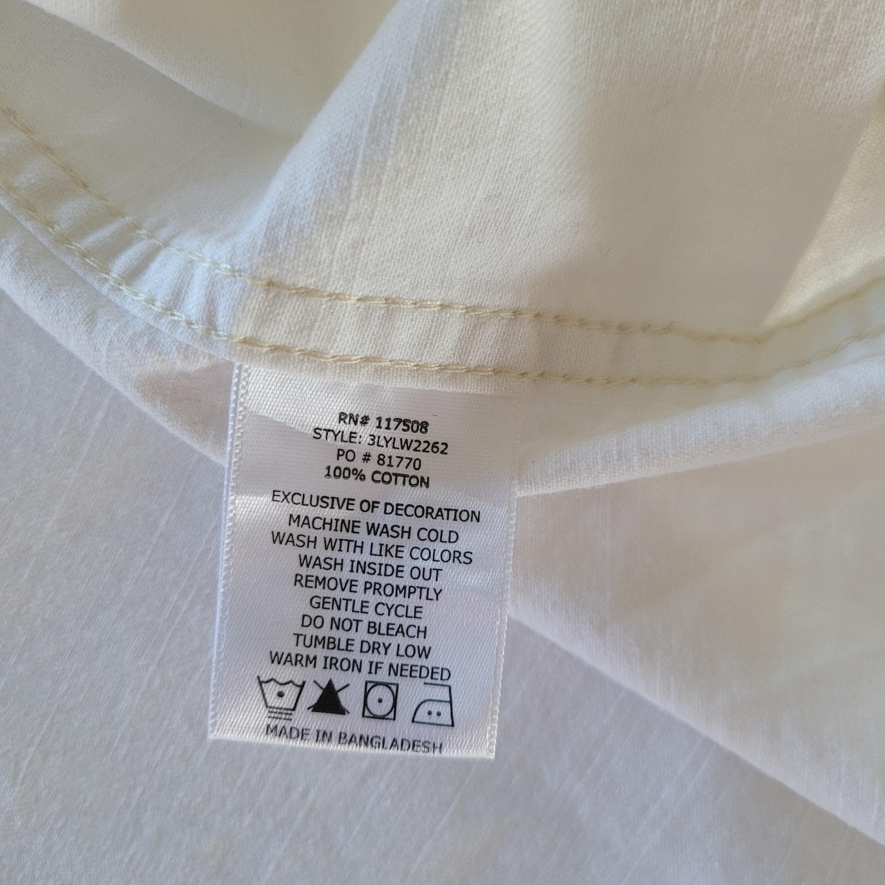 Levi’s White Western Snap Shirt – Size M - USASTARFASHION