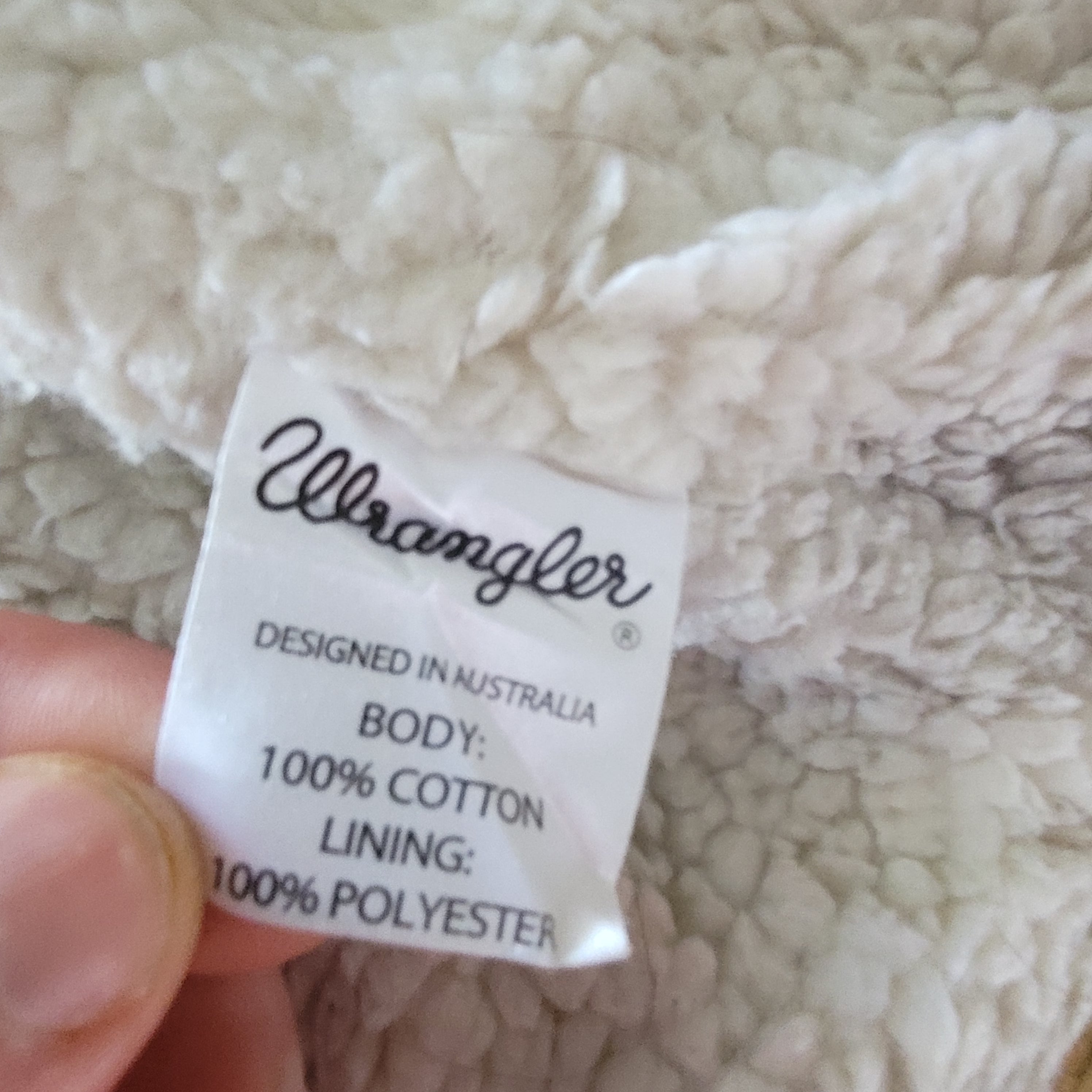 Wrangler Sherpa-Lined Corduroy Jacket – Size M