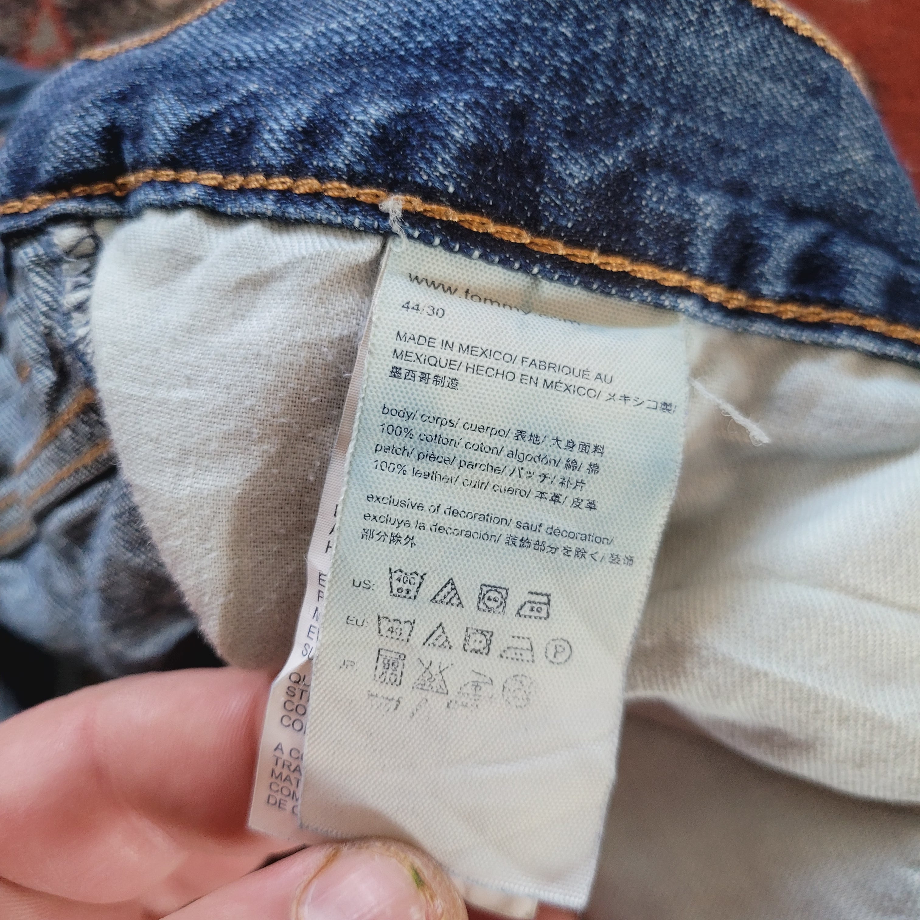 Tommy Hilfiger Men’s Blue Denim Jeans – Size 44x30