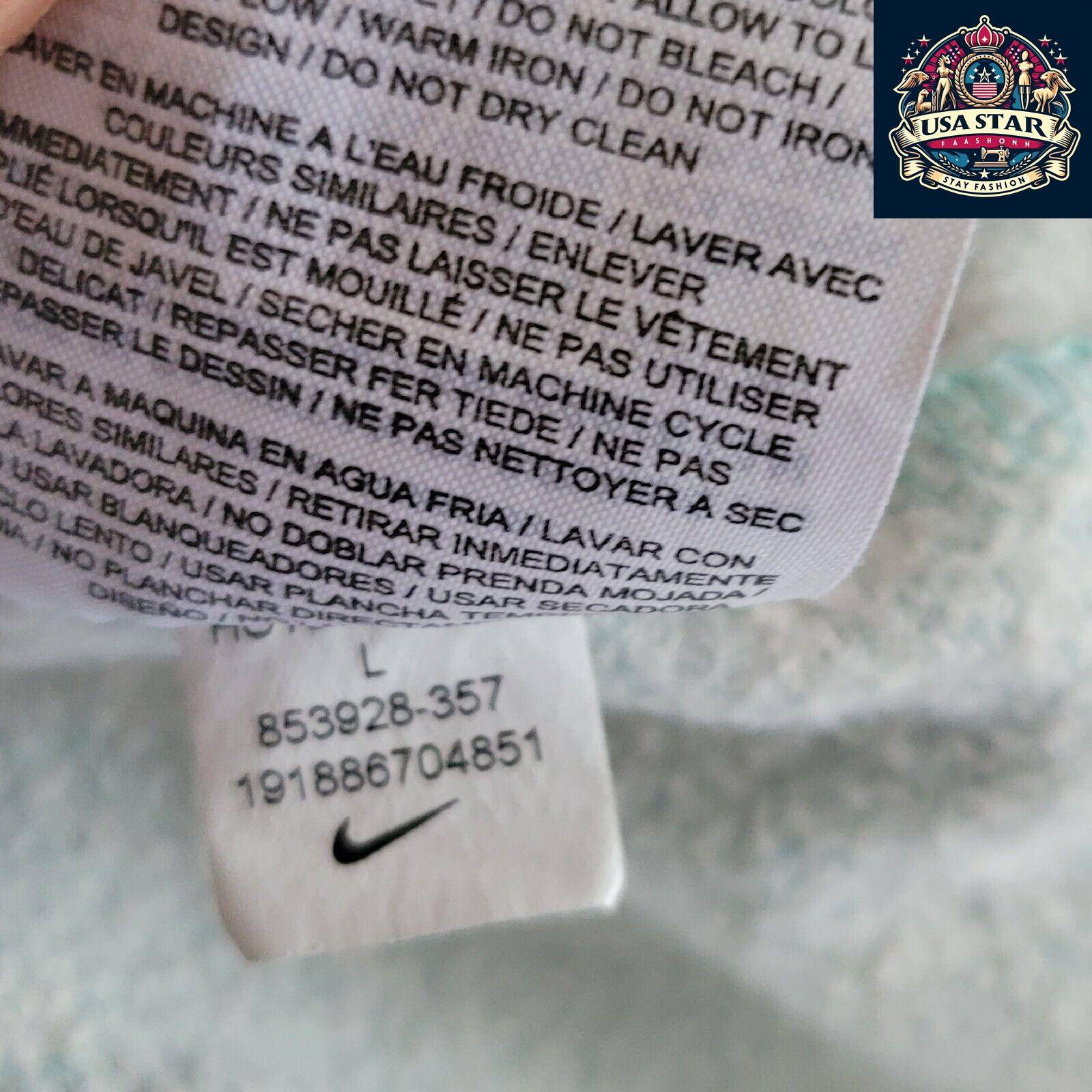 Nike Women's Hoodie - Large, Super Comfortable Fleece, Relaxed Fit, Stylish Branding, Vintage Charm - USASTARFASHION