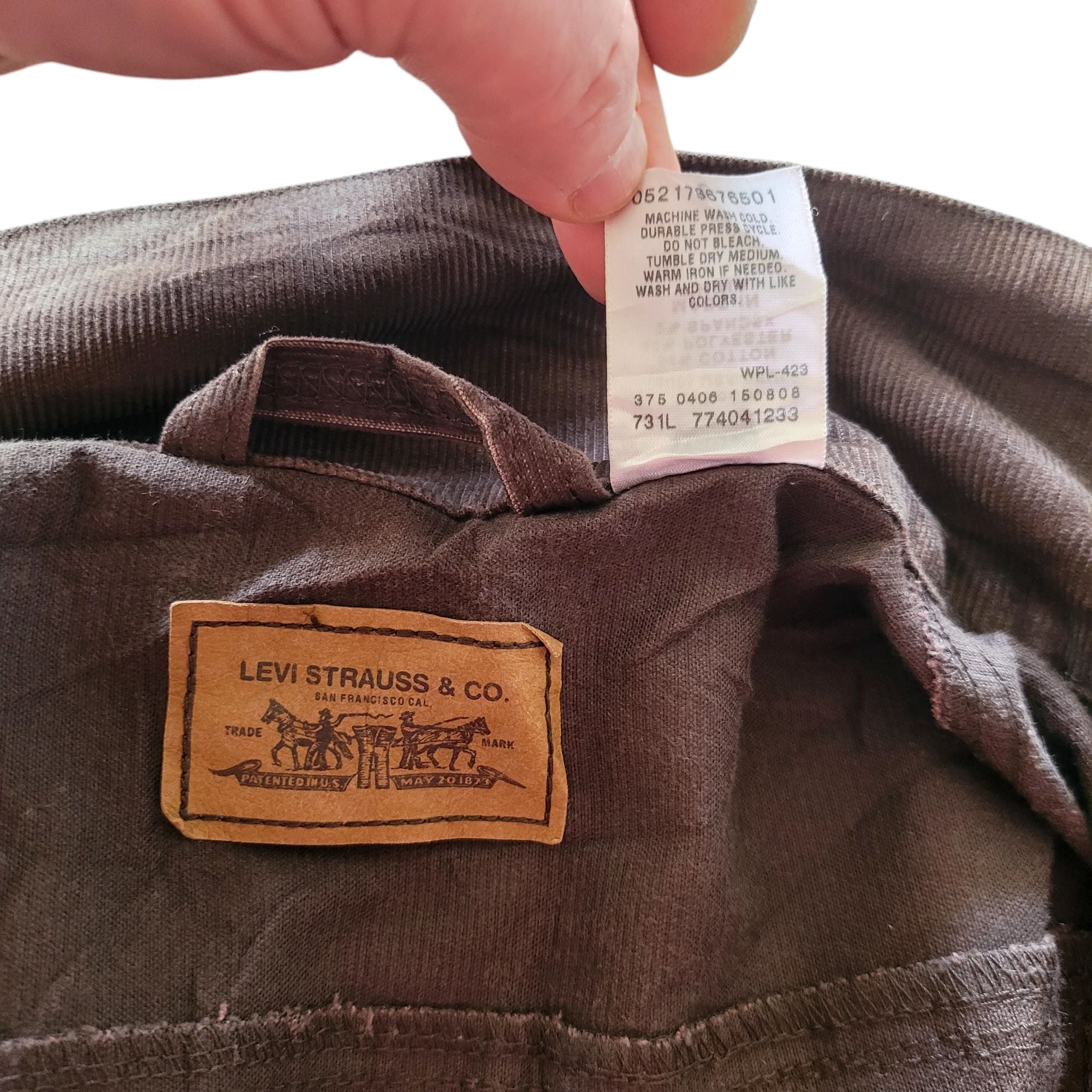 Wrangler Black Corduroy Western Jacket – Size L