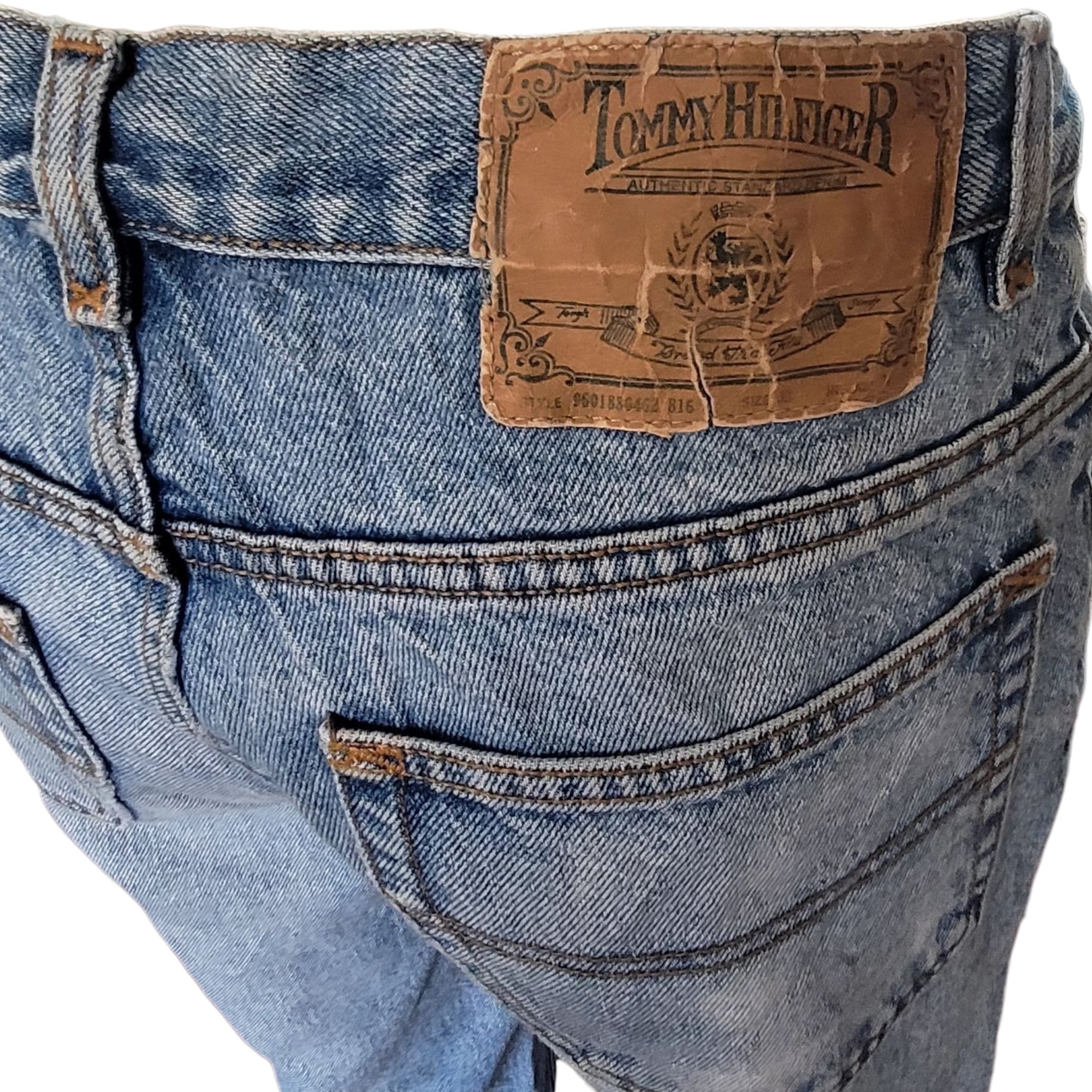 Tommy Hilfiger Crest Jeans – Size W33 L34