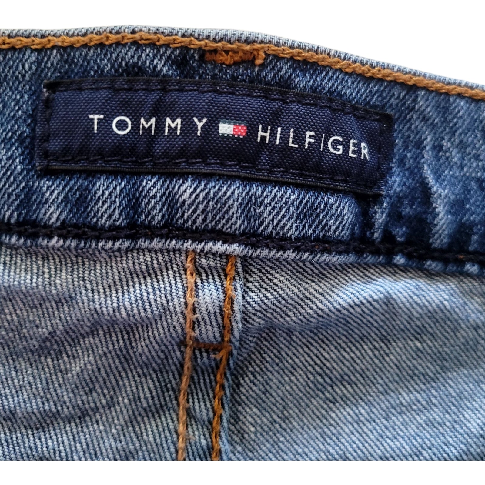 Tommy Hilfiger Straight Fit Jeans – Size 36x30