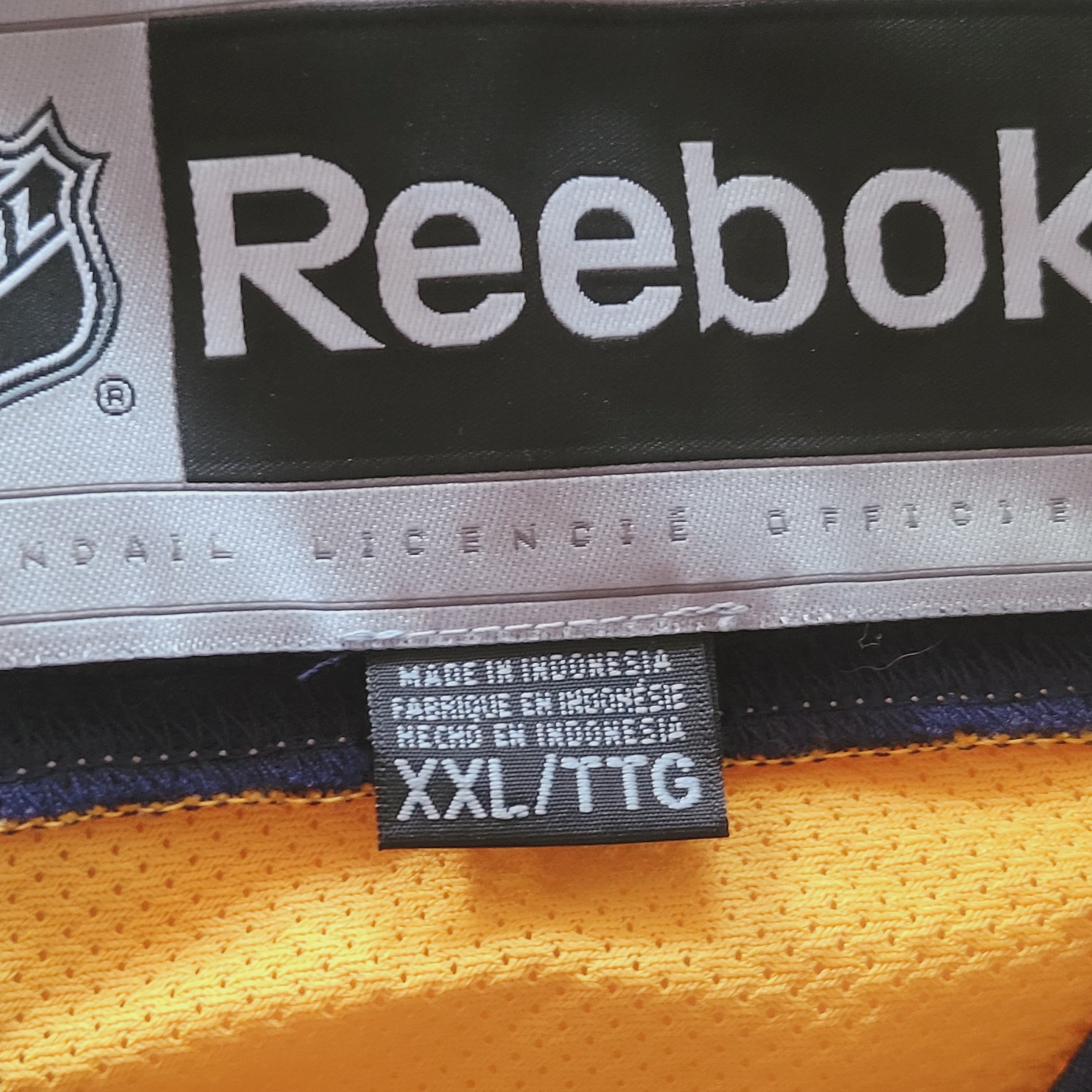 Reebok Nashville Predators NHL Jersey in Men’s Size XXL (2XL/TTG) - USASTARFASHION