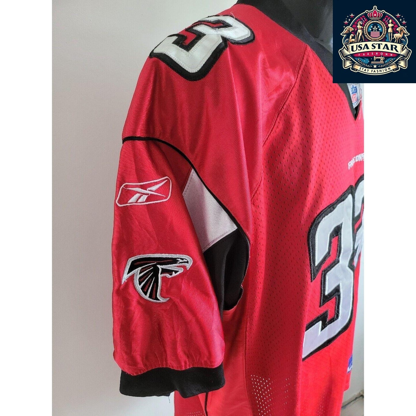 Vintage Falcons Jersey XL - Reebok NFL Atlanta Falcons #33 Turner, Classic Design, Comfortable Fit - USASTARFASHION