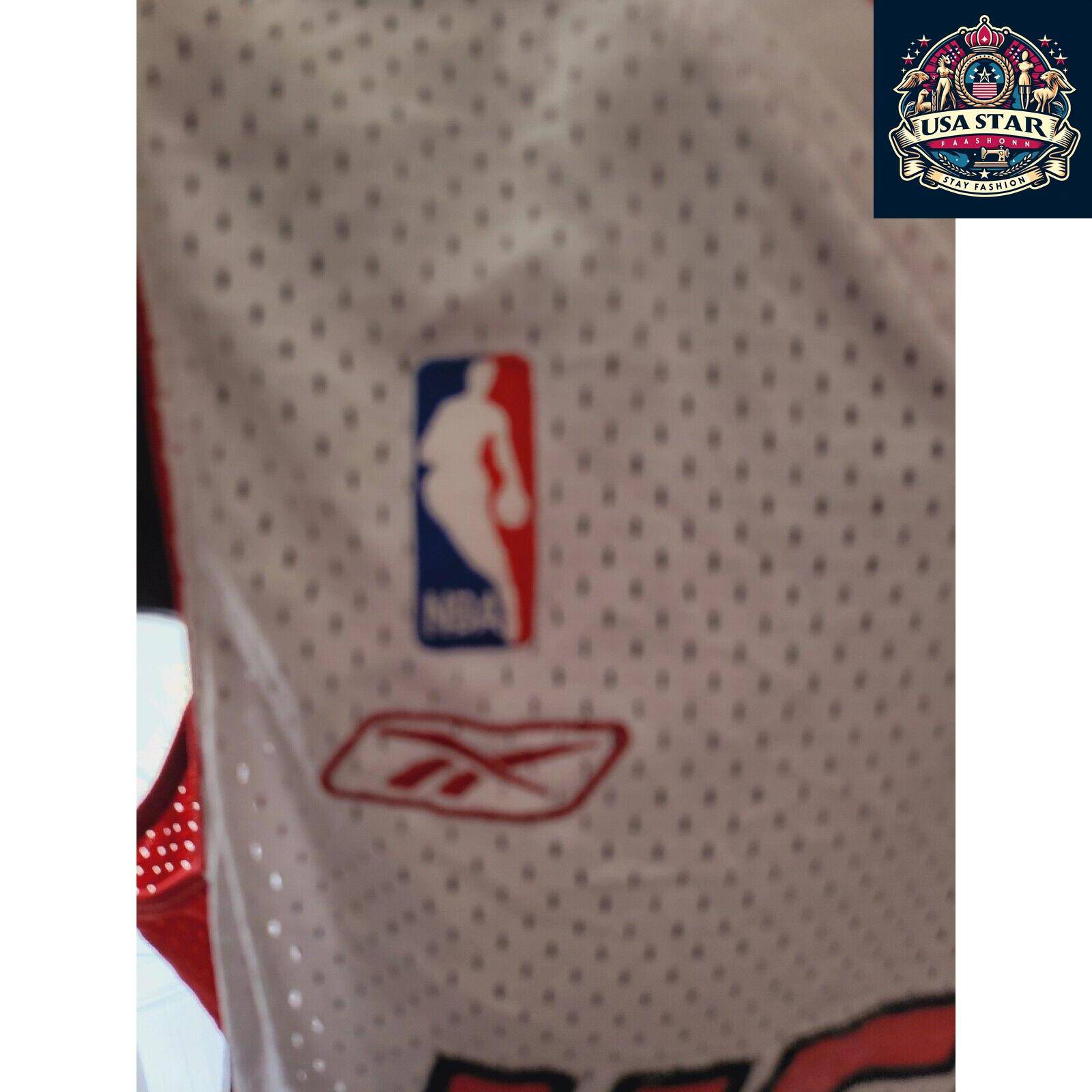 Reebok Miami Heat Jersey Dwayne Wade #3 Men’s Size M - Vintage Style, Great Condition - USASTARFASHION