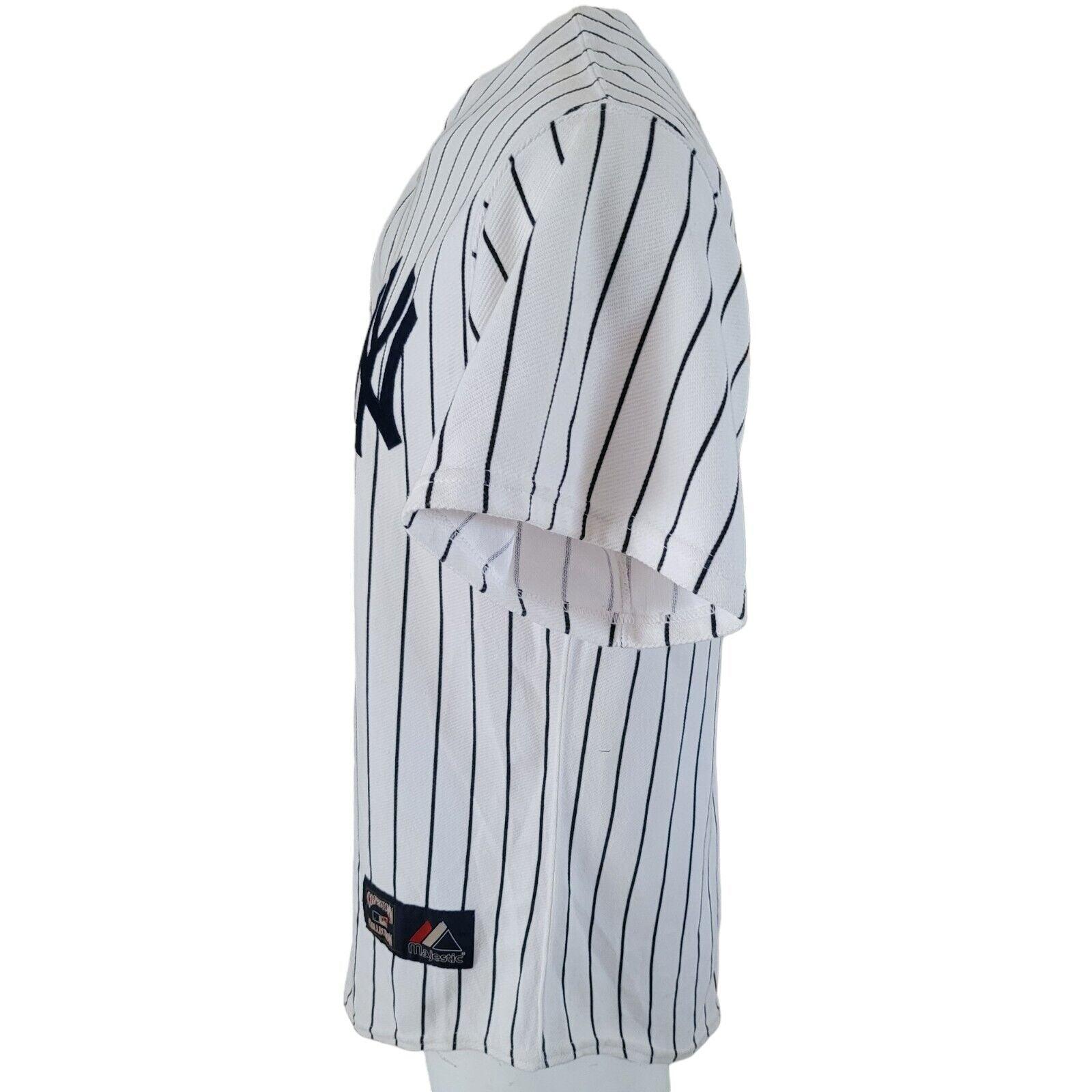 New York Yankees #7 Mickey Mantle Jersey Cooperstown Collection Size M-USASTARFASHION