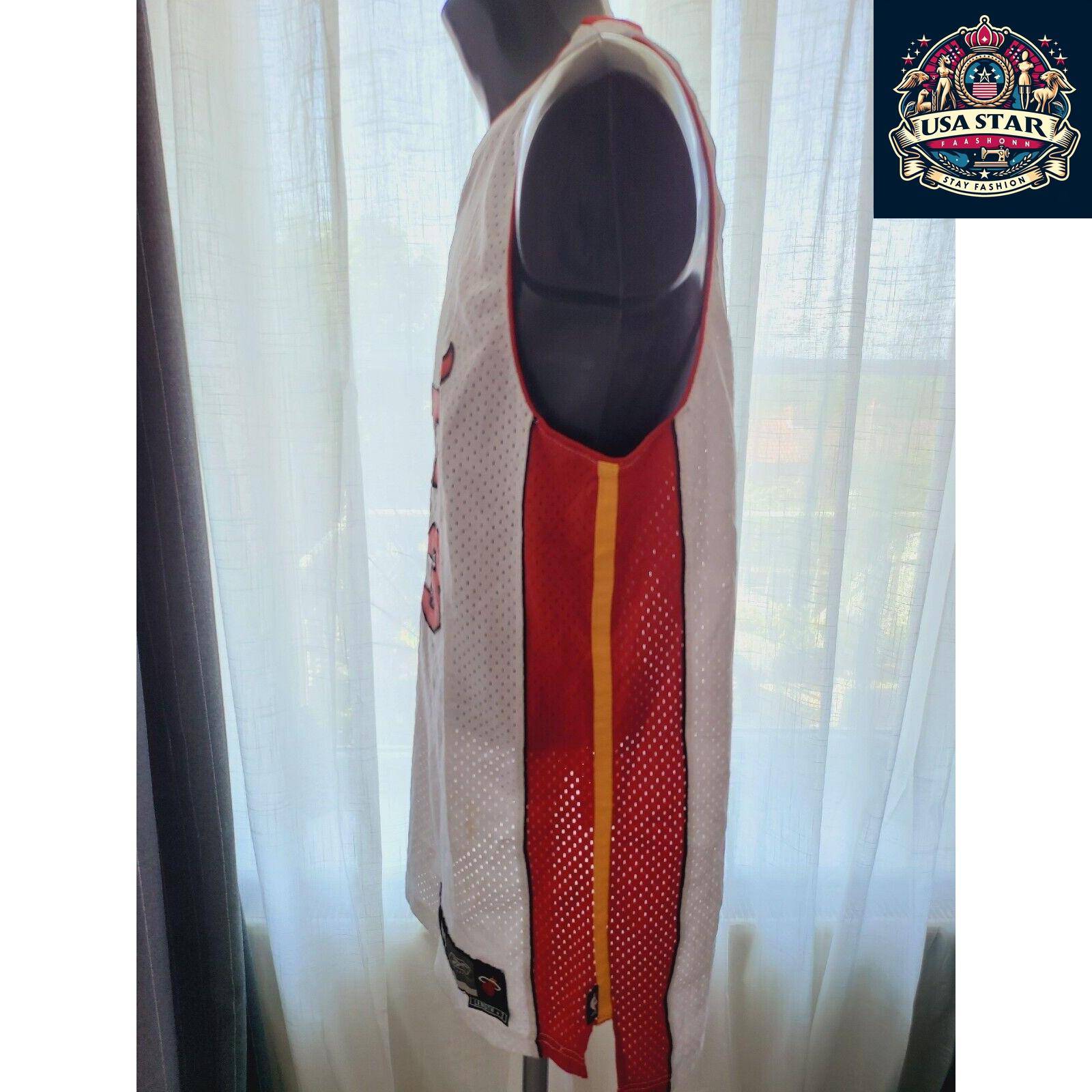 Reebok Miami Heat Jersey Dwayne Wade #3 Men’s Size M - Vintage Style, Great Condition - USASTARFASHION