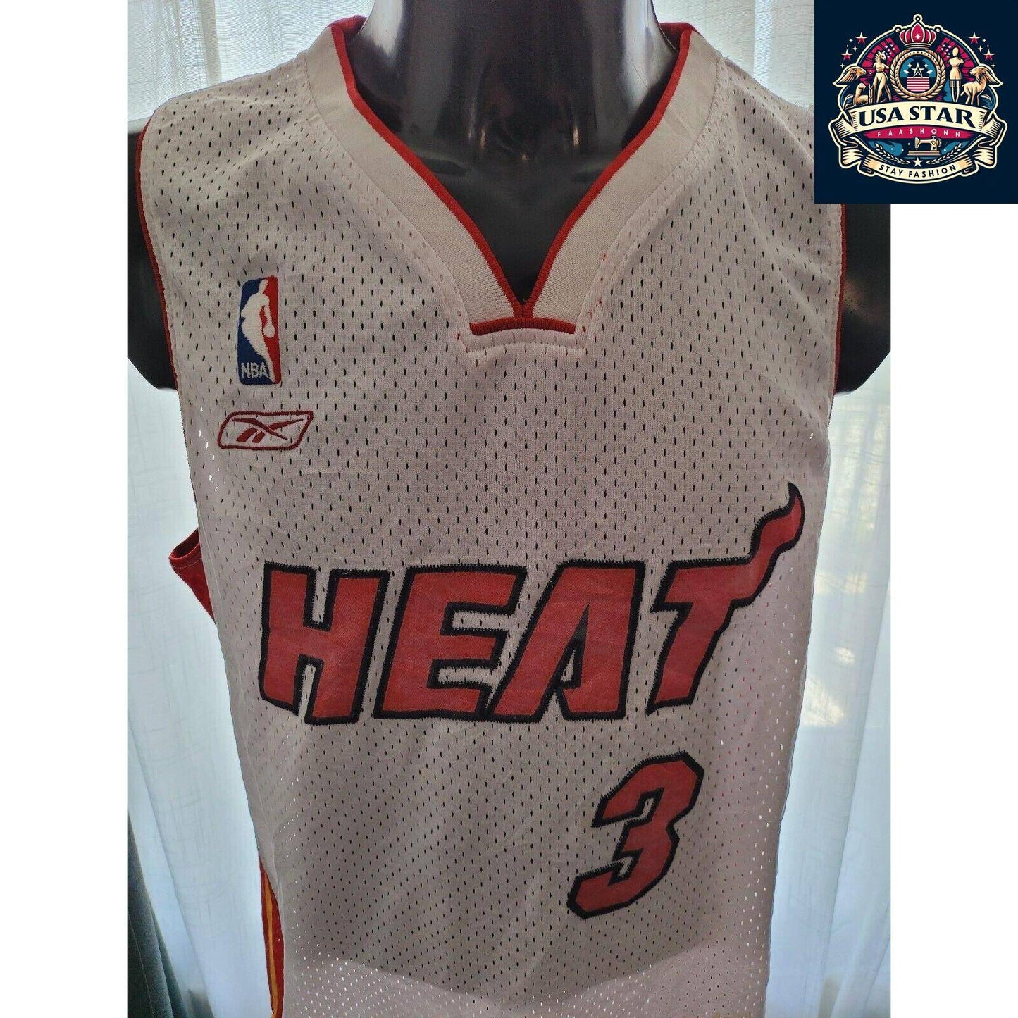 Reebok Miami Heat Jersey Dwayne Wade #3 Men’s Size M - Vintage Style, Great Condition - USASTARFASHION