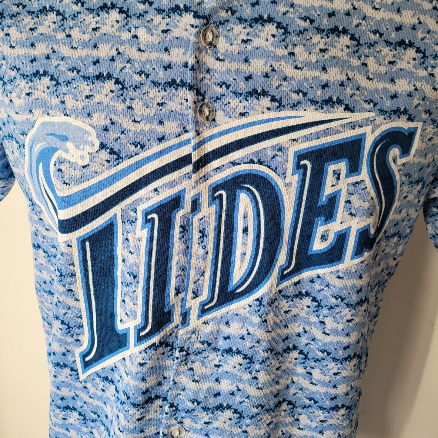 LODES Powerade Baseball T-Shirt, Size S, Breathable Fabric, Sporty Chic Design, 18" Pit-to-Pit, Used Condition-USASTARFASHION