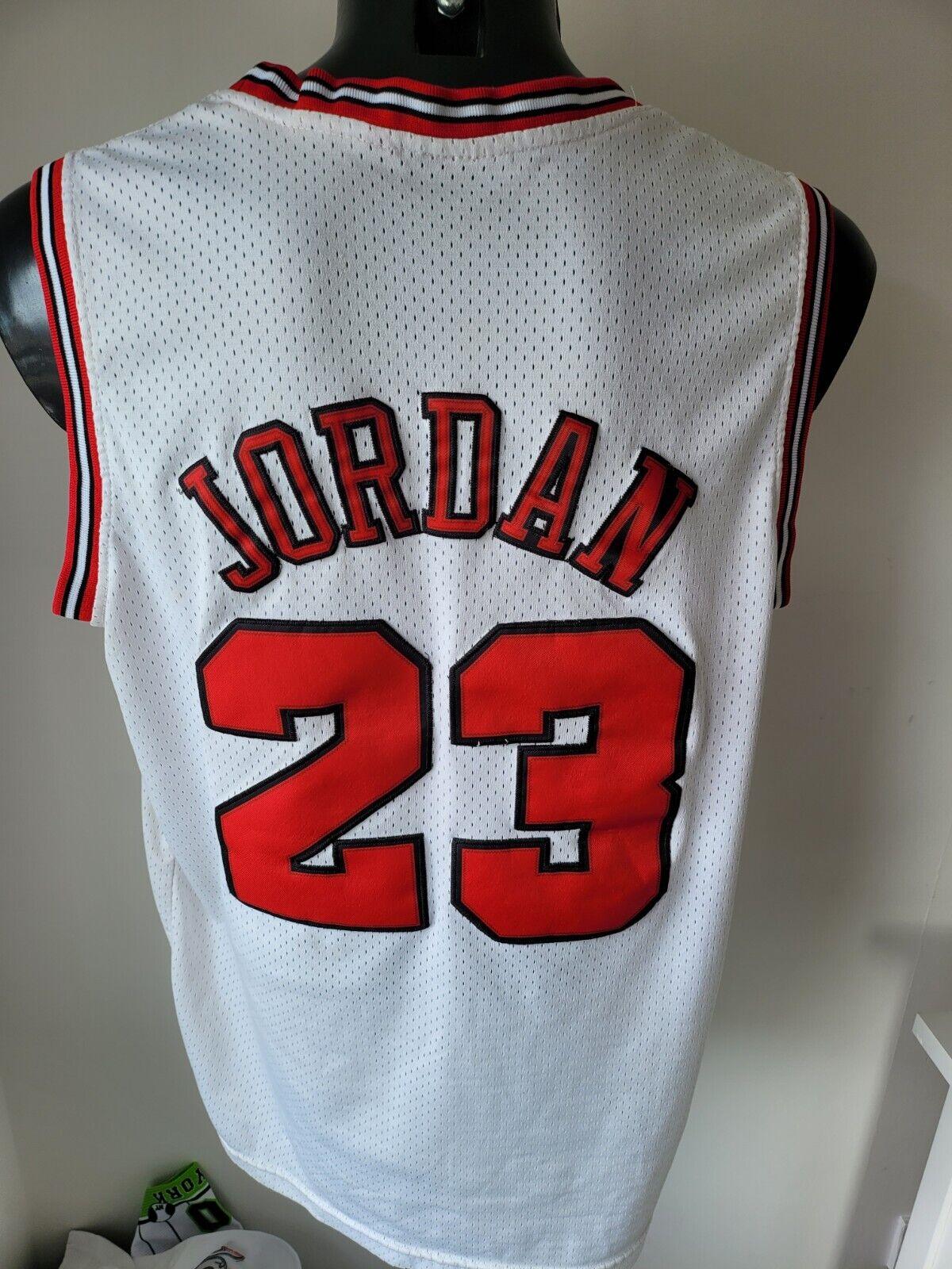 NBA Chicago Bulls #23 Jordan Hardwood Classics Jersey - Size L-USASTARFASHION