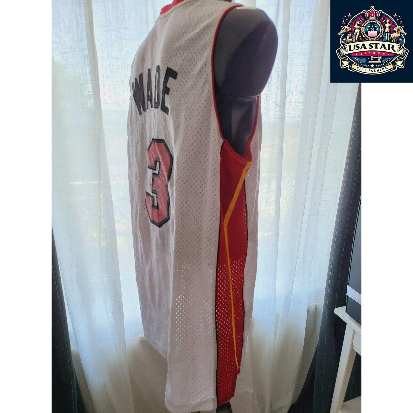 Reebok Miami Heat Jersey Dwayne Wade #3 Men’s Size M - Vintage Style, Great Condition - USASTARFASHION