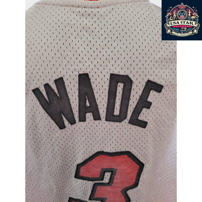 Reebok Miami Heat Jersey Dwayne Wade #3 Men’s Size M - Vintage Style, Great Condition - USASTARFASHION