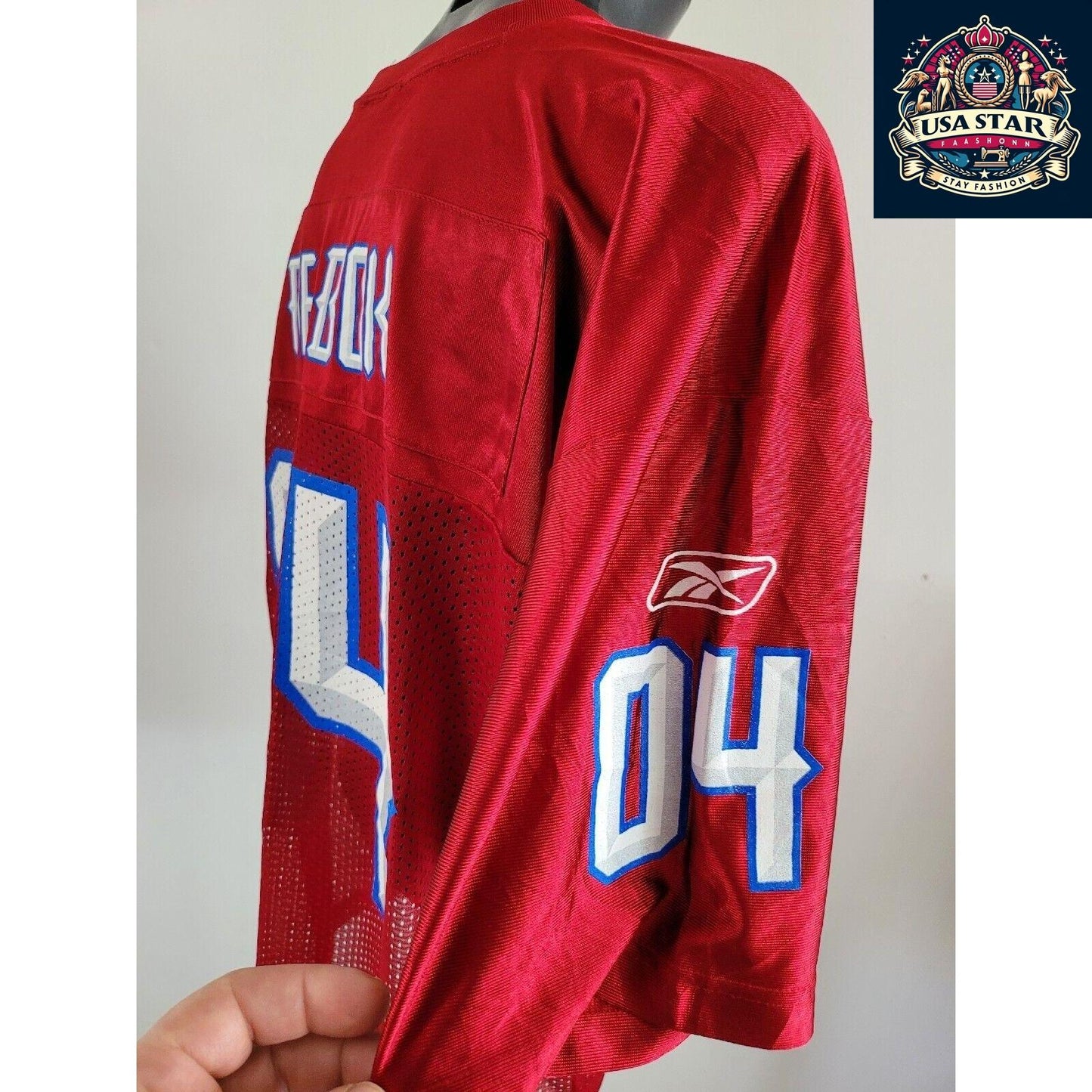 Reebok Vintage Football Jersey #04 Size XL - Classic Design, Grade A Condition & Unique Style - USASTARFASHION