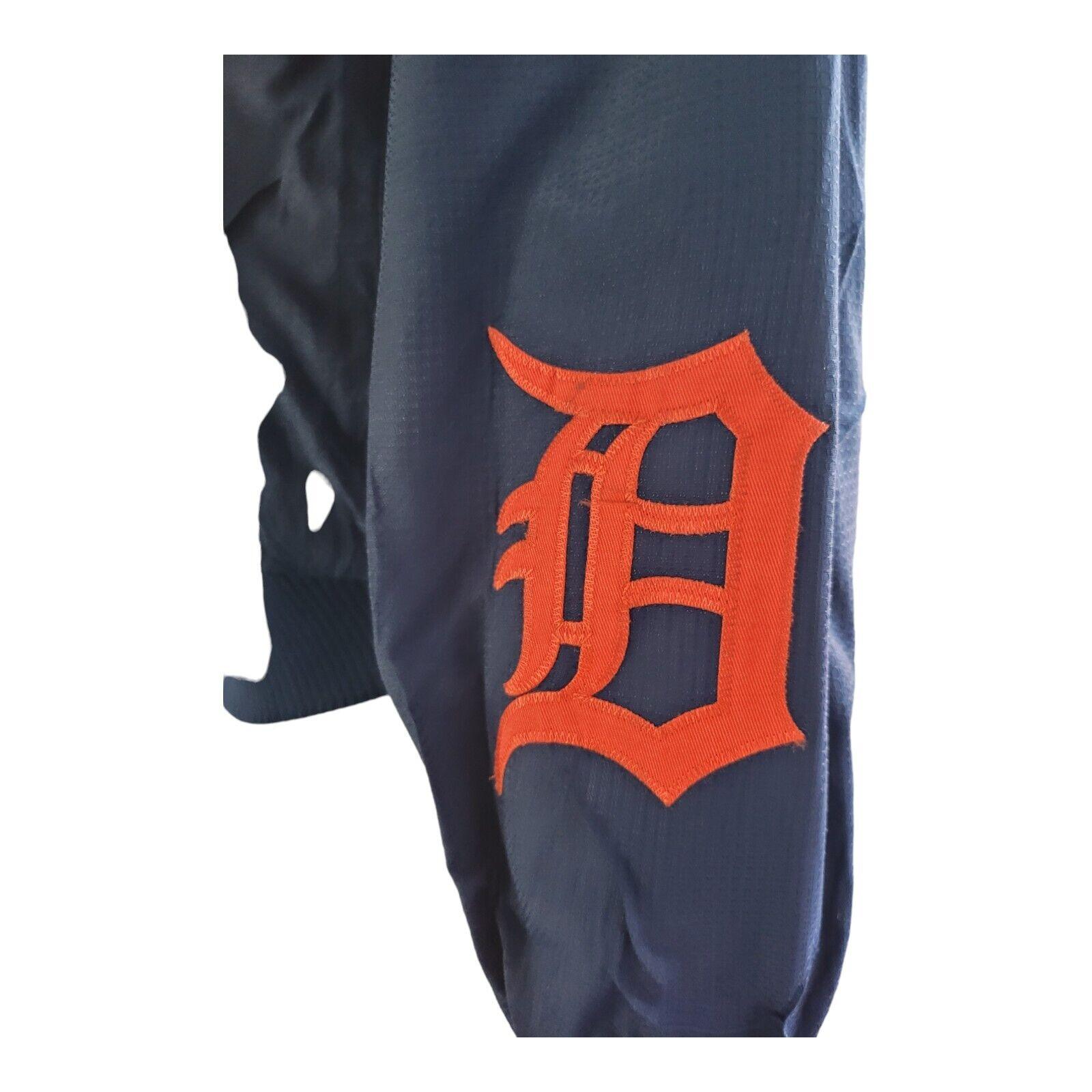 Detroit Tigers Majestic MLB Authentic Jacket with Detroit Logo, Large Size, & Secret Inside Pocket-USASTARFASHION