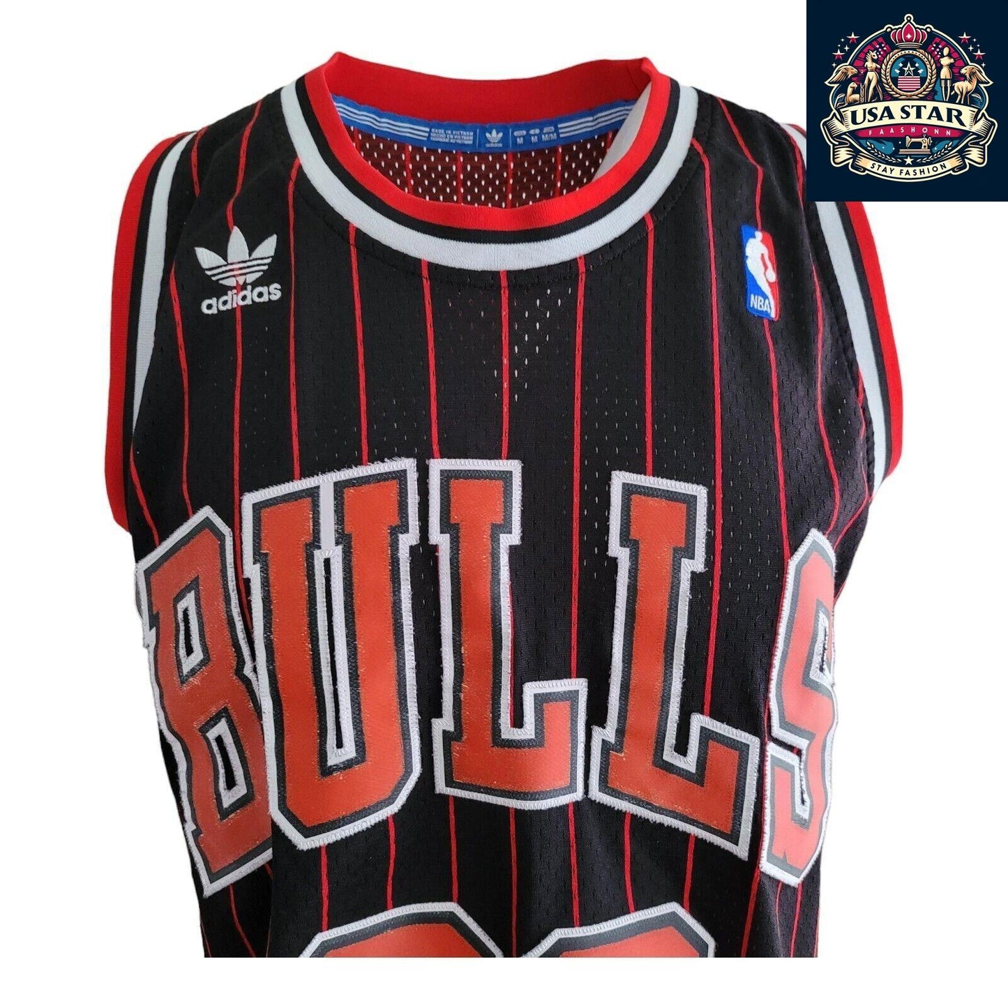 Scottie Pippen #33 Chicago Bulls Jersey - Black Red Pinstripe Vintage M - NBA Apparel - USASTARFASHION