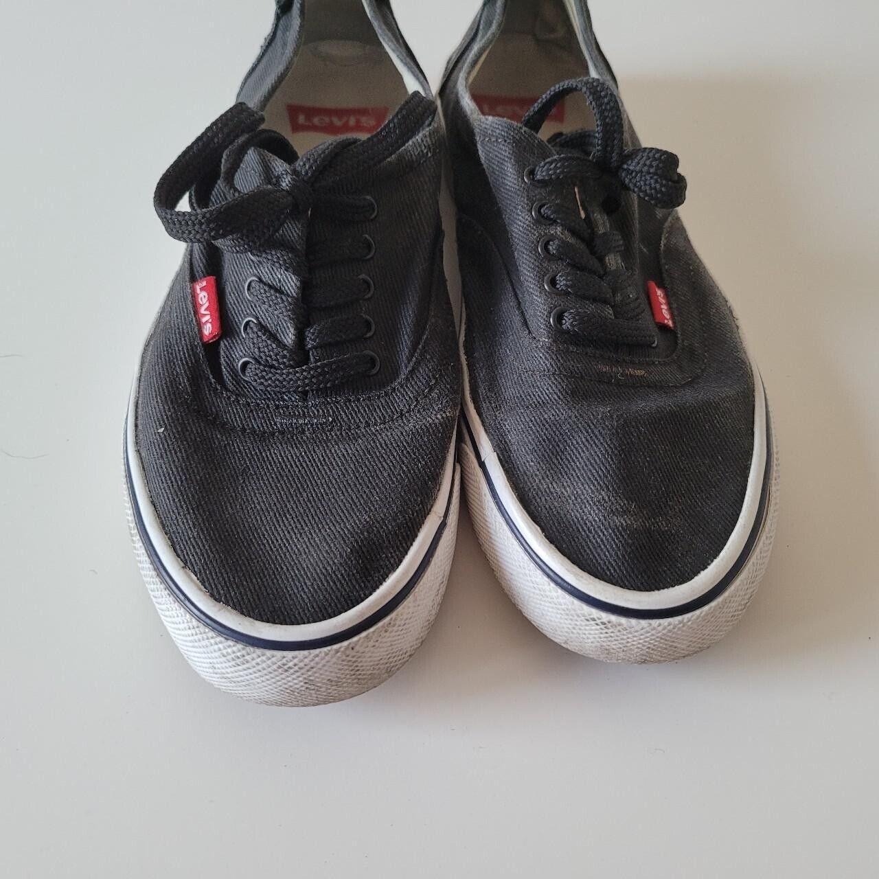 Levi's Canvas Trainers UK 7.5: Premium Comfort & Style-USASTARFASHION