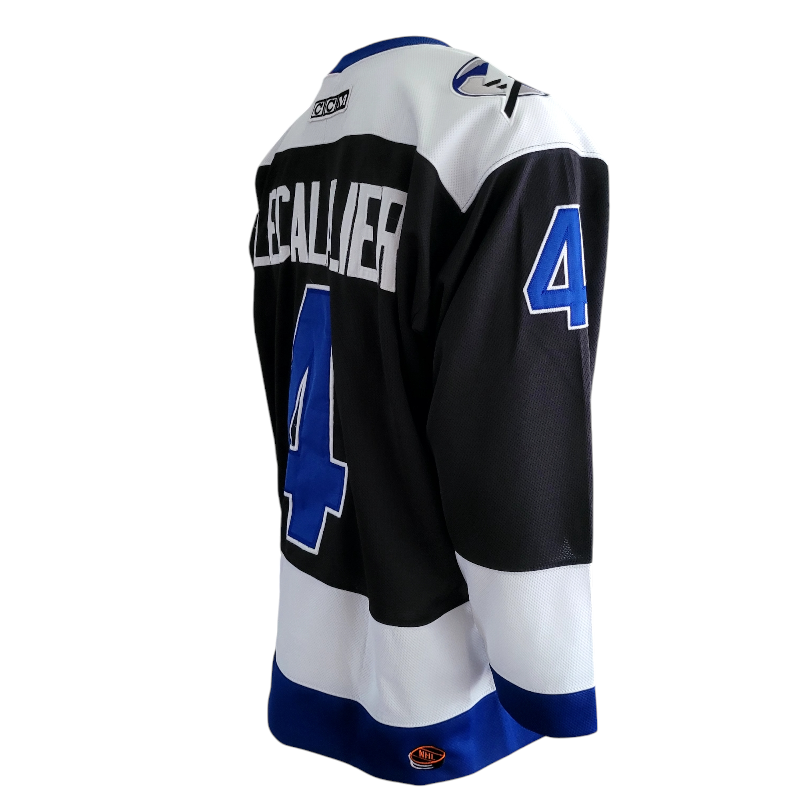 a hockey jersey with the number 4 on it