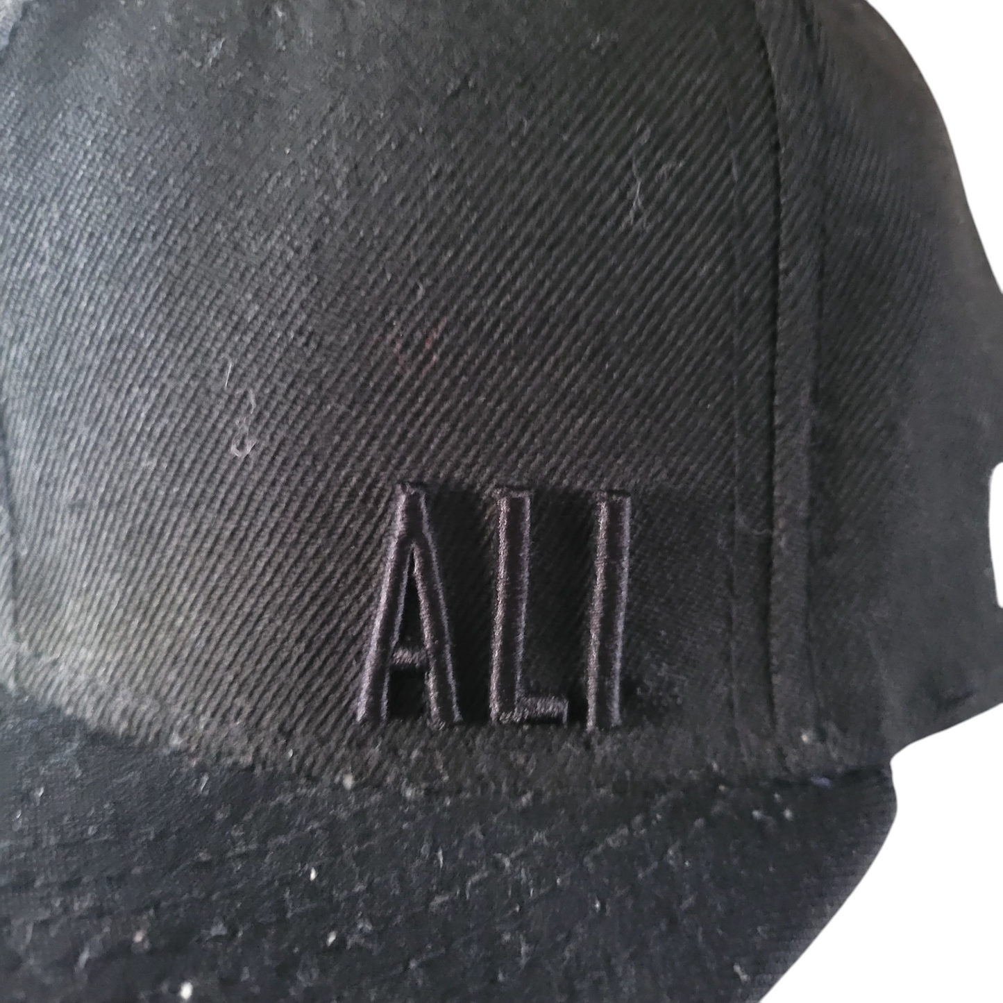 New Era Muhammad Ali Hat - Black & Gold - Size 7 1/8 (56.8 cm) - 100% Wool - Collector's Item - USASTARFASHION