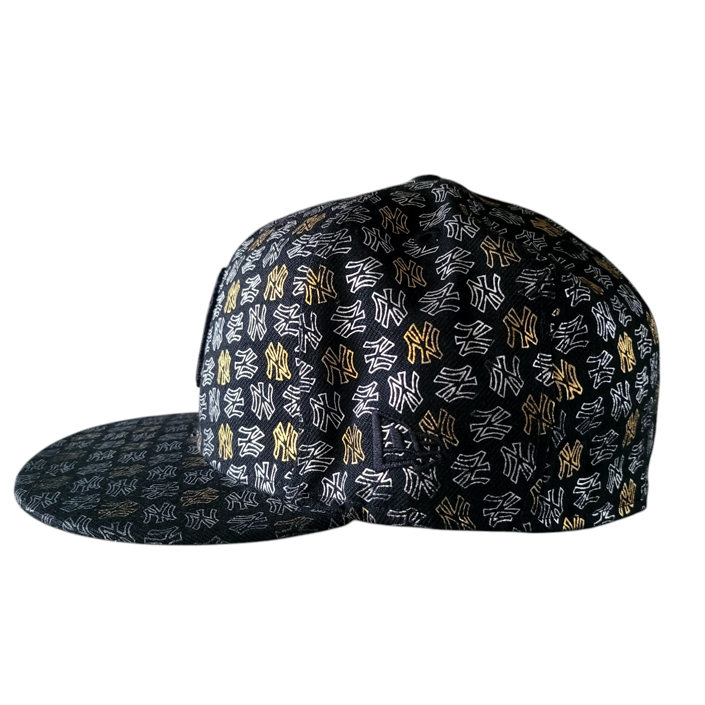 New York Yankees Cap 59FIFTY Fitted Black With Gold/Silver Embroidery Size 6 7/8 Excellent - USASTARFASHION