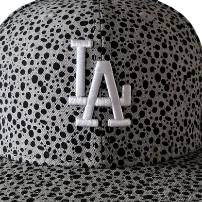 Los Angeles Dodgers Cap - New Era Fitted Hat with Abstract Dot Design, Size 7 3/8 Black & Grey - USASTARFASHION