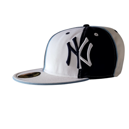 New York Yankees Cap - 9FIFTY Snapback Hat - Size 7 (55.8 cm) - Dual Tone Black & White Design - USASTARFASHION