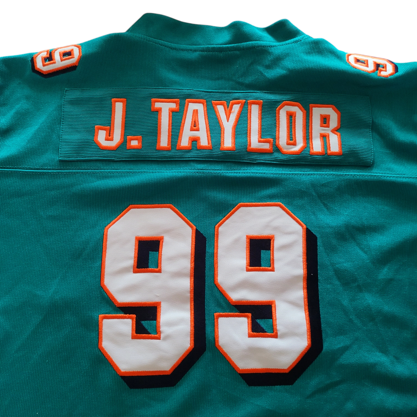 a football jersey with the name j taylor on it