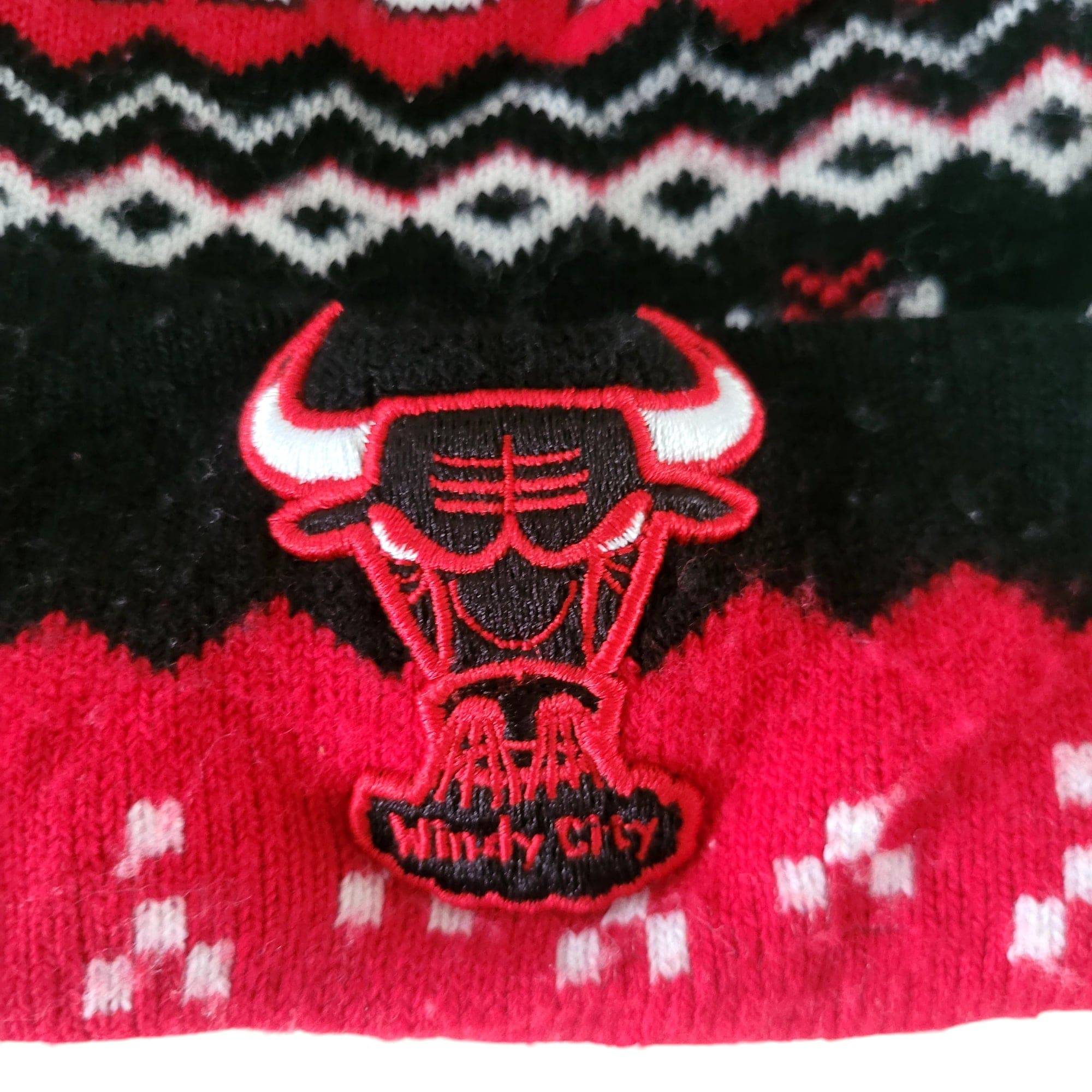 Chicago Bulls New Era Hardwood Classics Pom-Pom Beanie Hat Hat