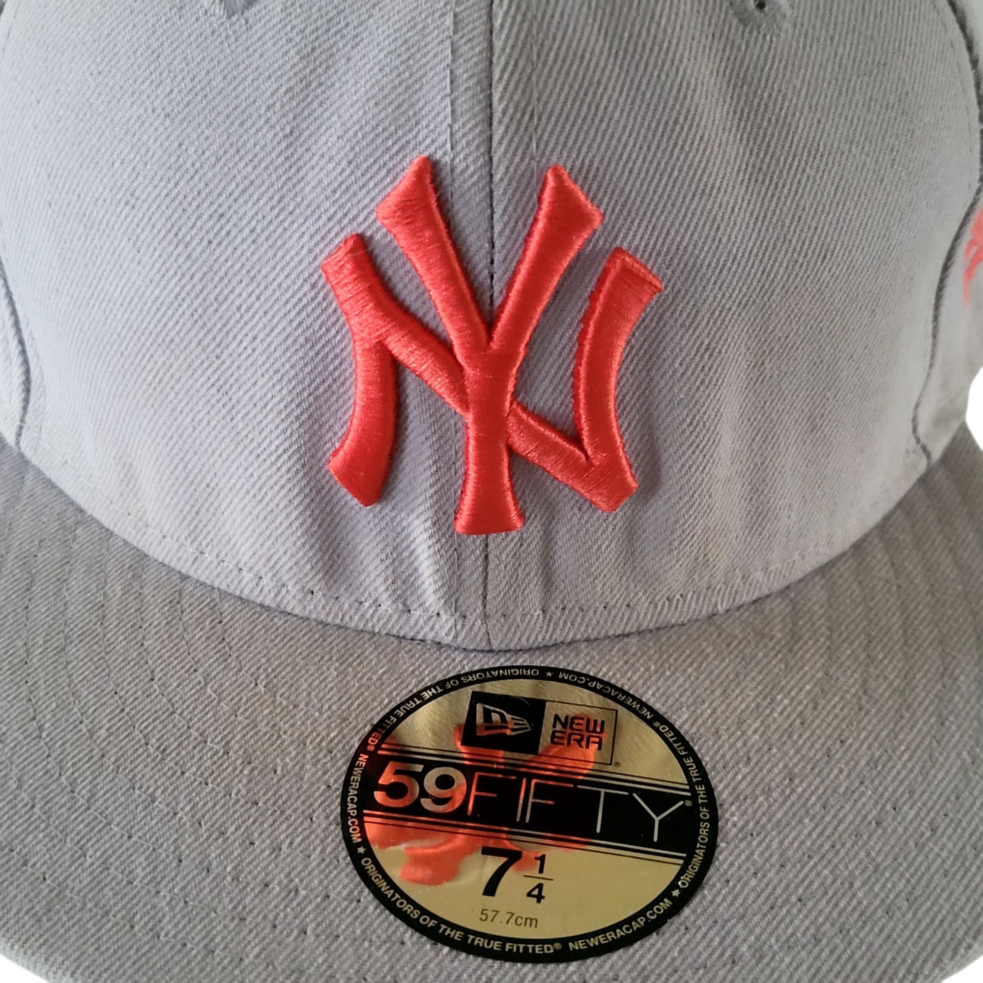 New Era 59FIFTY New York Yankees Fitted Cap - 7 1/4 - USASTARFASHION