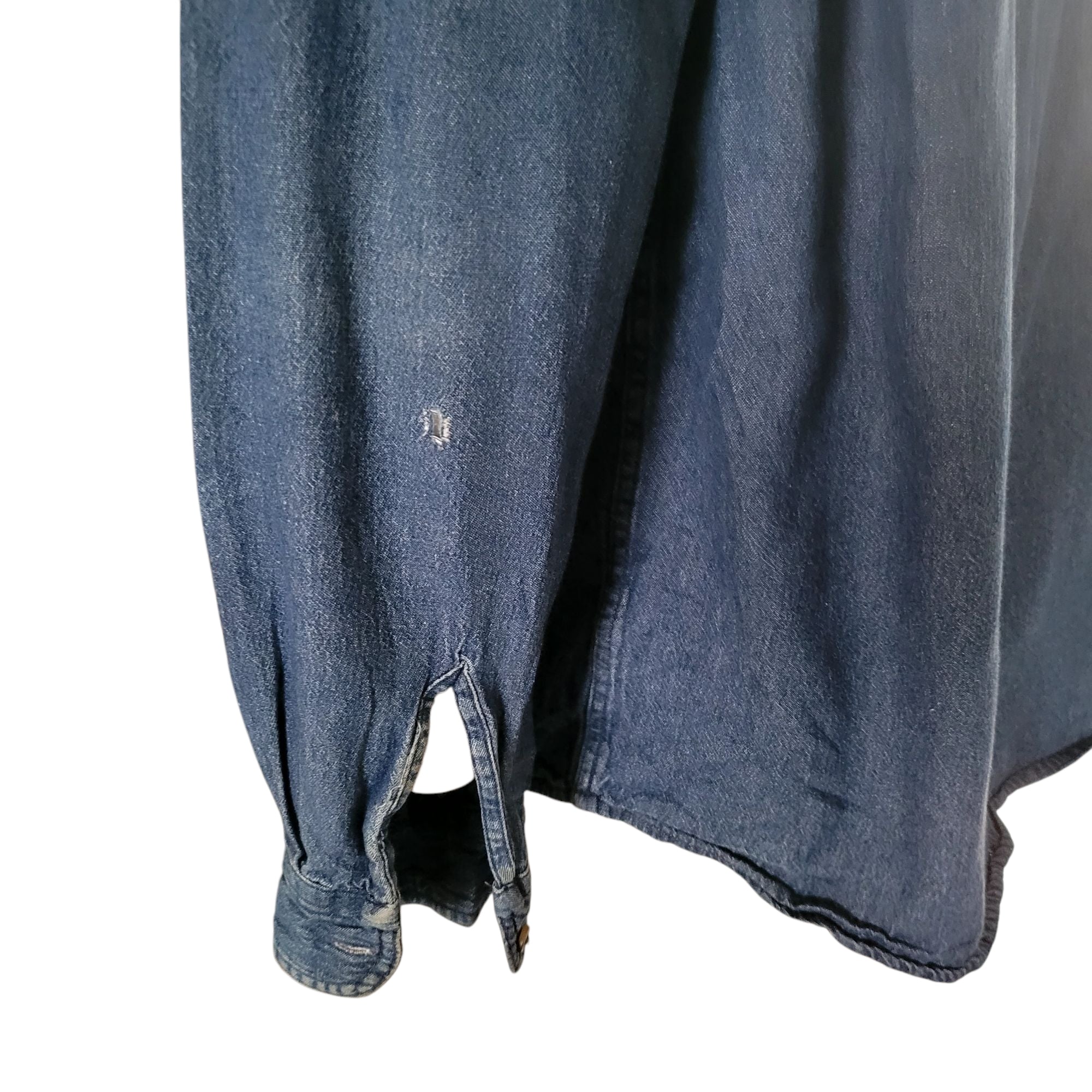 Vintage Wrangler Premium Quality Denim Shirt – Size XL – Long Sleeve – Dark Blue - USASTARFASHION