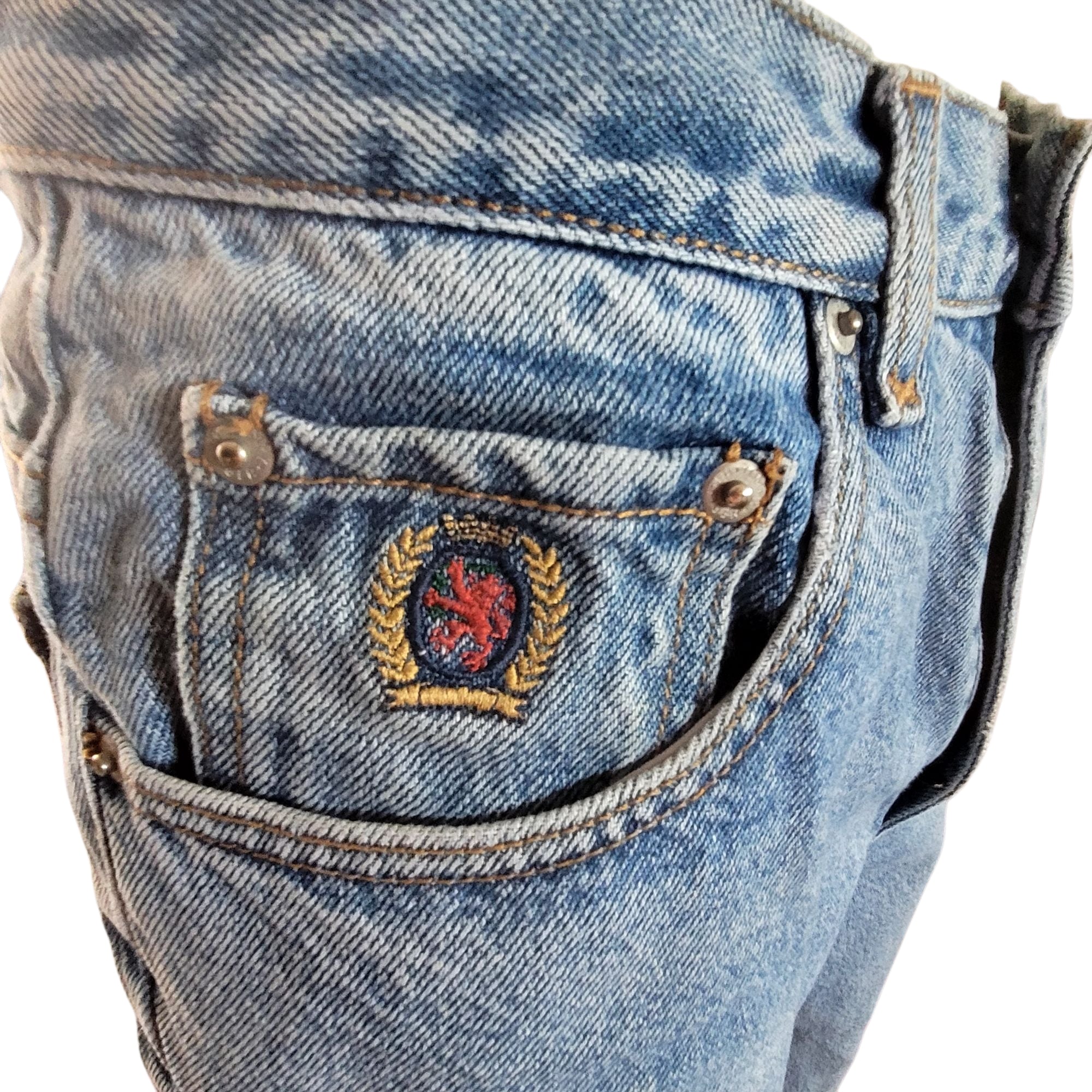 Tommy Hilfiger Crest Jeans – Size W33 L34