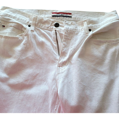 Tommy Hilfiger Men’s White Straight Fit Jeans – Size 32x30