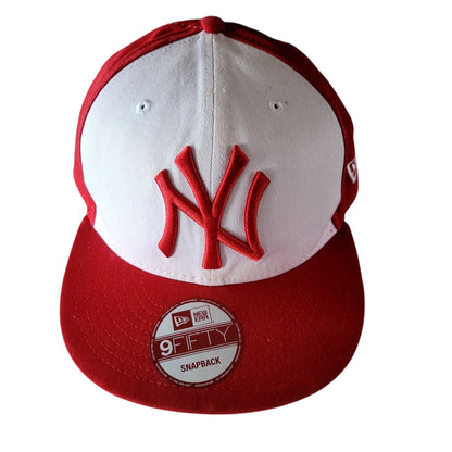 New Era 9FIFTY New York Yankees Snapback Cap - Red & White - USASTARFASHION