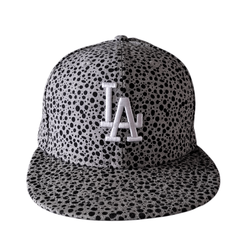 Los Angeles Dodgers Cap - New Era Fitted Hat with Abstract Dot Design, Size 7 3/8 Black & Grey