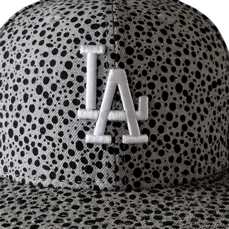 Los Angeles Dodgers Cap - New Era Fitted Hat with Abstract Dot Design, Size 7 3/8 Black & Grey