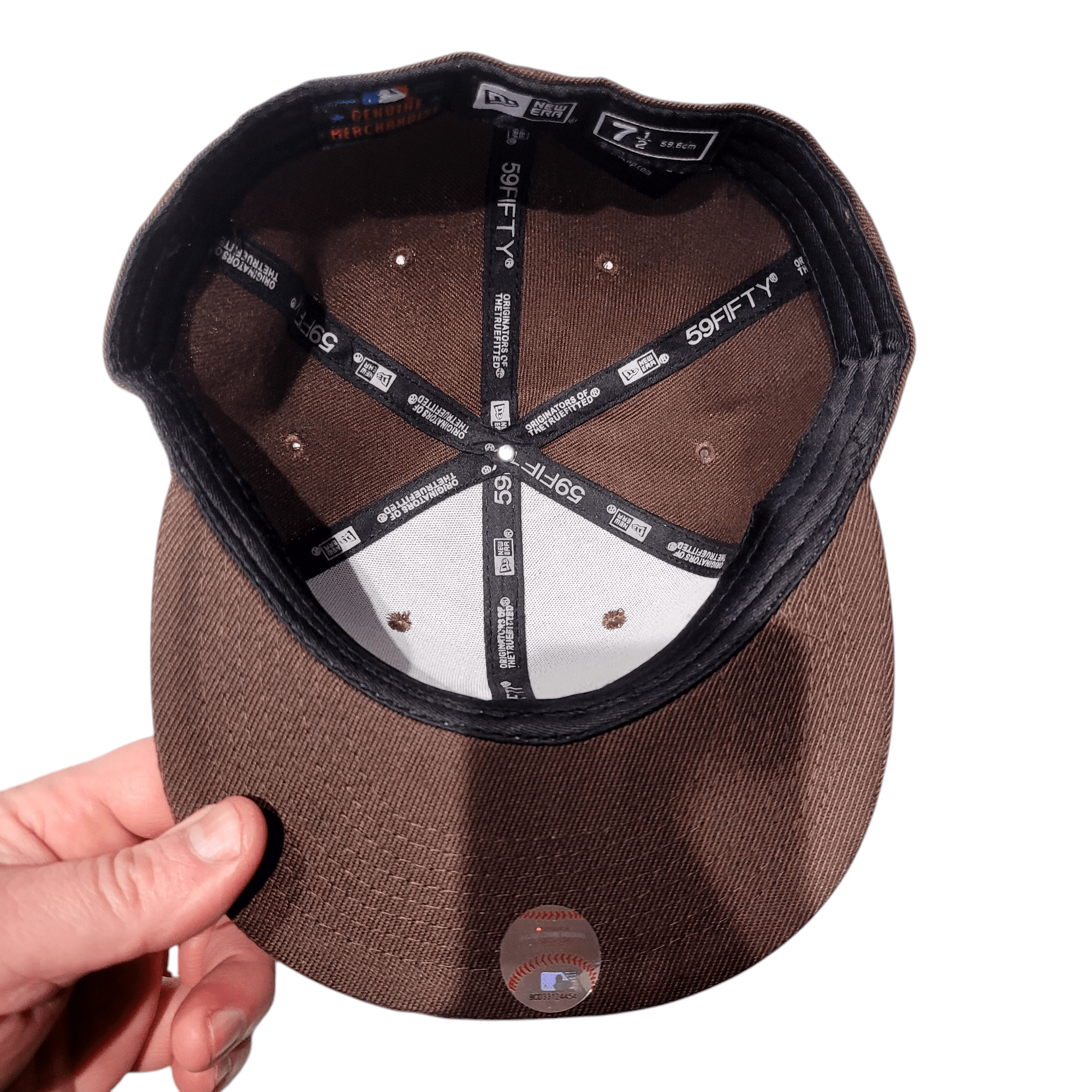 New York Yankees Hat - New Era 59Fifty Brown Wool-Blend Cap - Size 7 1/2 (59.6 cm) - USASTARFASHION