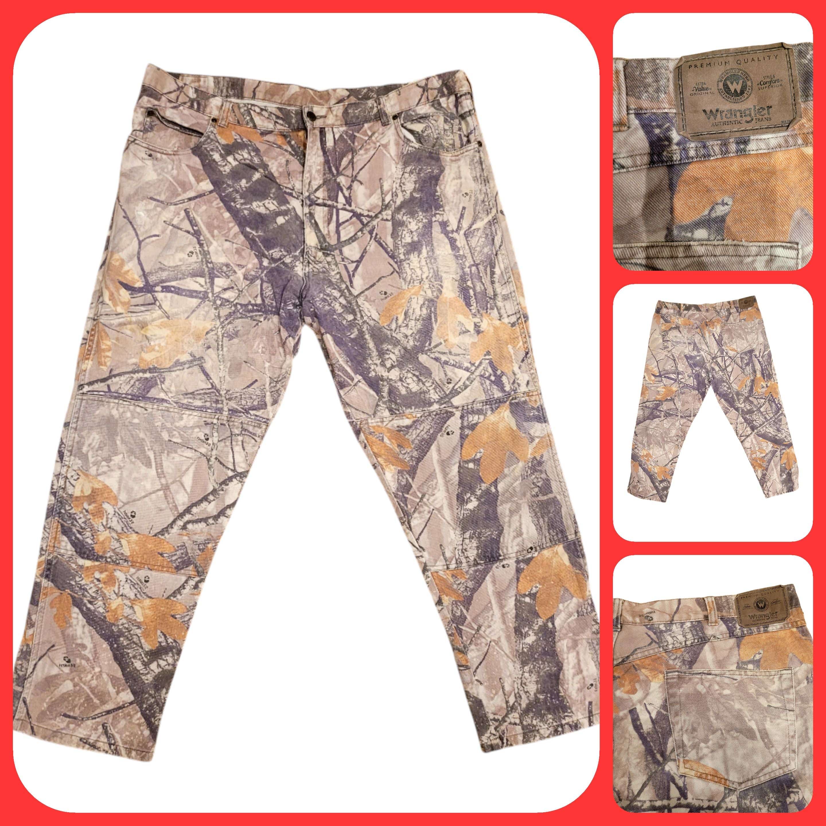 Wrangler Camo Jeans 42x30 Relaxed Fit, 100% Cotton, Durable Construction for Outdoor Activities USASTARFASHION